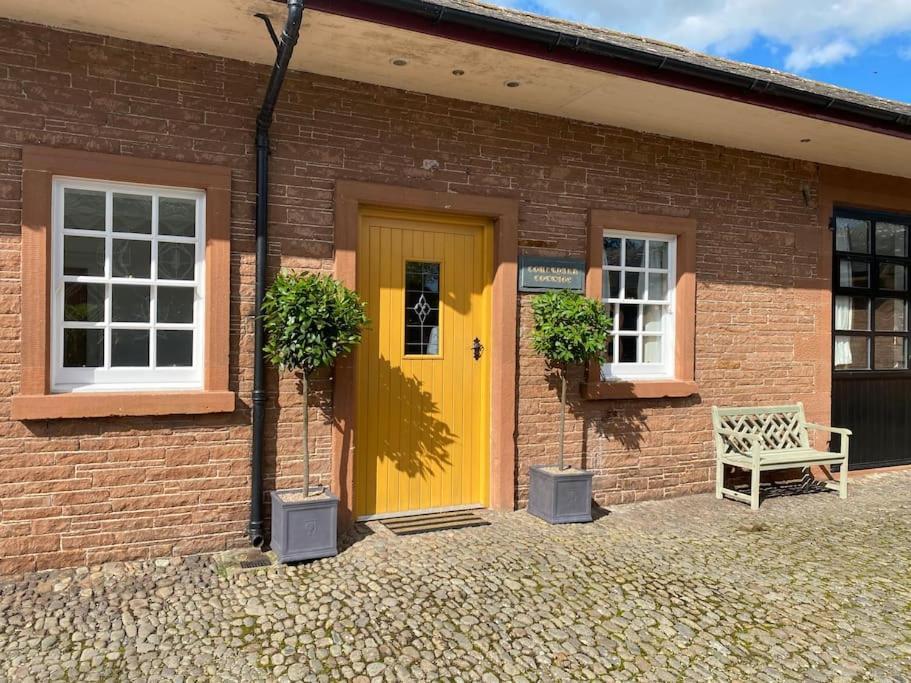 Courtyard Cottage ロッカビー エクステリア 写真
