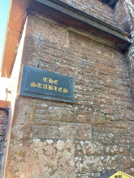 Courtyard Cottage ロッカビー エクステリア 写真